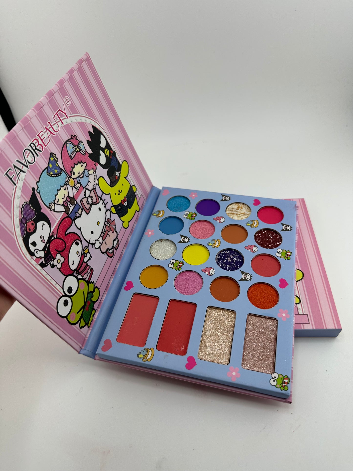 4 Pack Kuku and Melo Eyeshadow Palettes