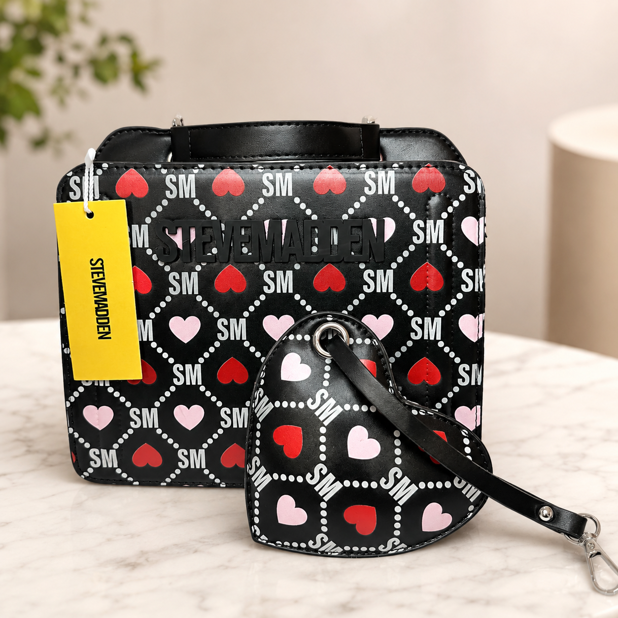 Bevely Style handbag with heart charm keychain and 2 straps!-Black