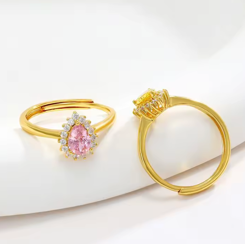 Teardrop 24K Gold Plated Ring- Size 7/8 adjustable