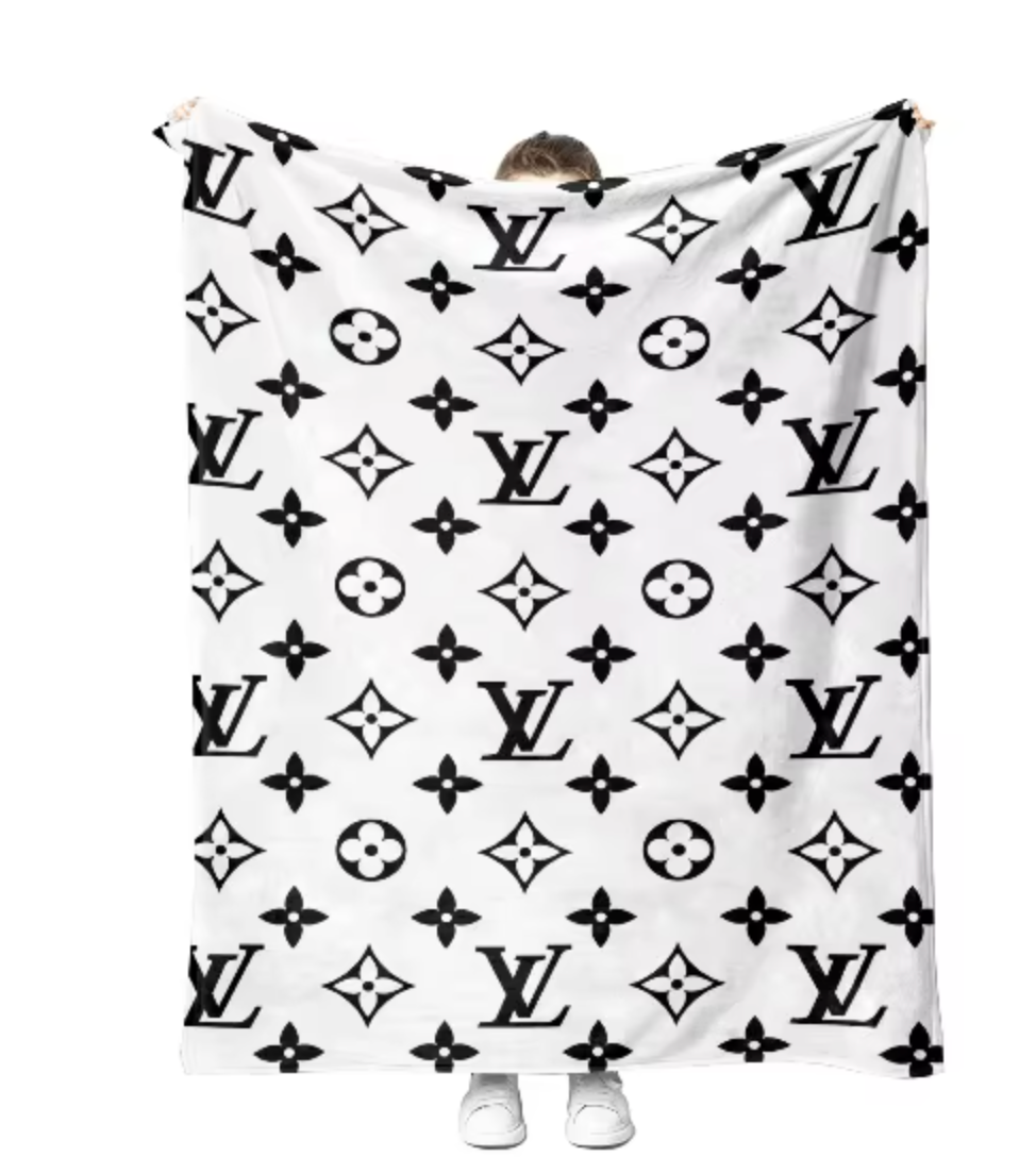 LARGE FLANNEL/POLYESTER BLANKET 150x200